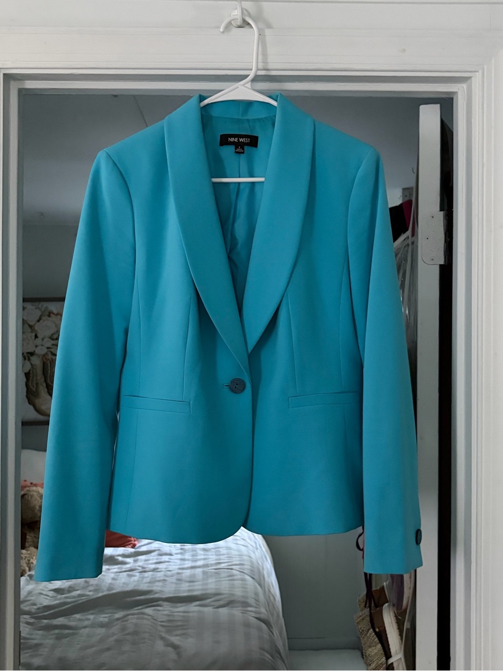 Trendy 80s style fashion Nine West Turquoise Single-Button Shawl Collar Blazer